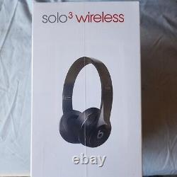 Beats by Dr. Dre Beats Solo3 Wireless On-Ear Headphones Matte Black
