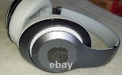 Beats by Dr. Dre Studio 2.0 Metallic Sky Wired Over Ear Headphones MHC32AM/A