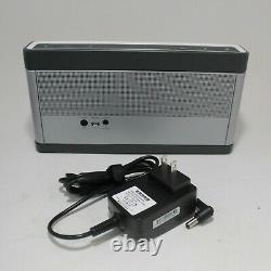 Bose SoundLink III Bluetooth Portable Speaker with Charger Gray Good Condition