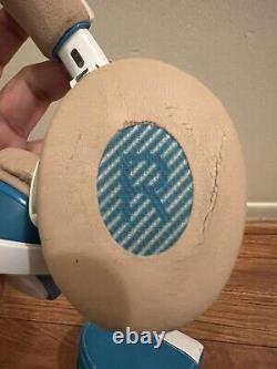 Bose Soundlink On-ear Headphones Aux and Case Teal/White Tested