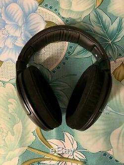 Sennheiser HD 598cs Special Edition Headphones with 1-Button Remote Mic Black